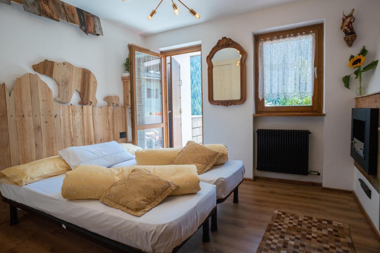 La Picola Cesa De Sen Nicolo Apartment Mazzin Luaran gambar