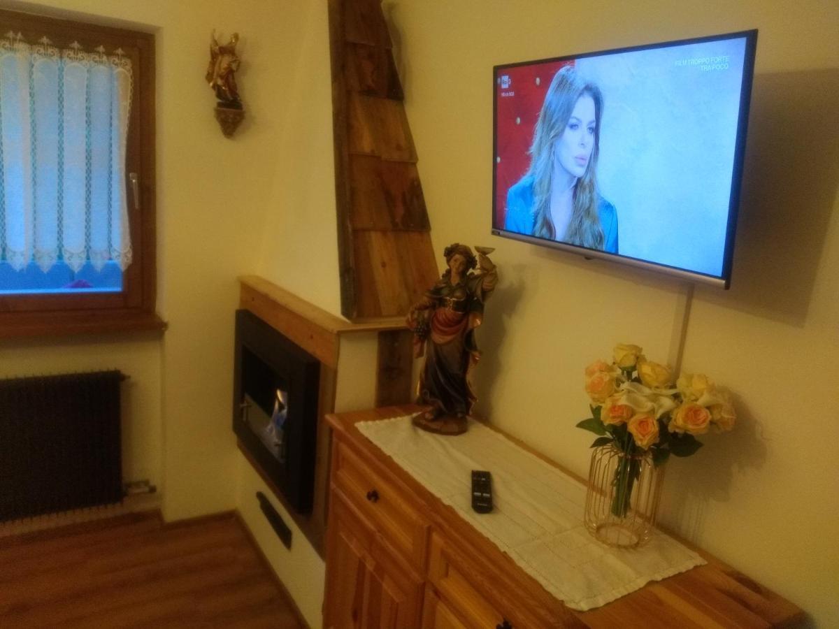 La Picola Cesa De Sen Nicolo Apartment Mazzin Luaran gambar