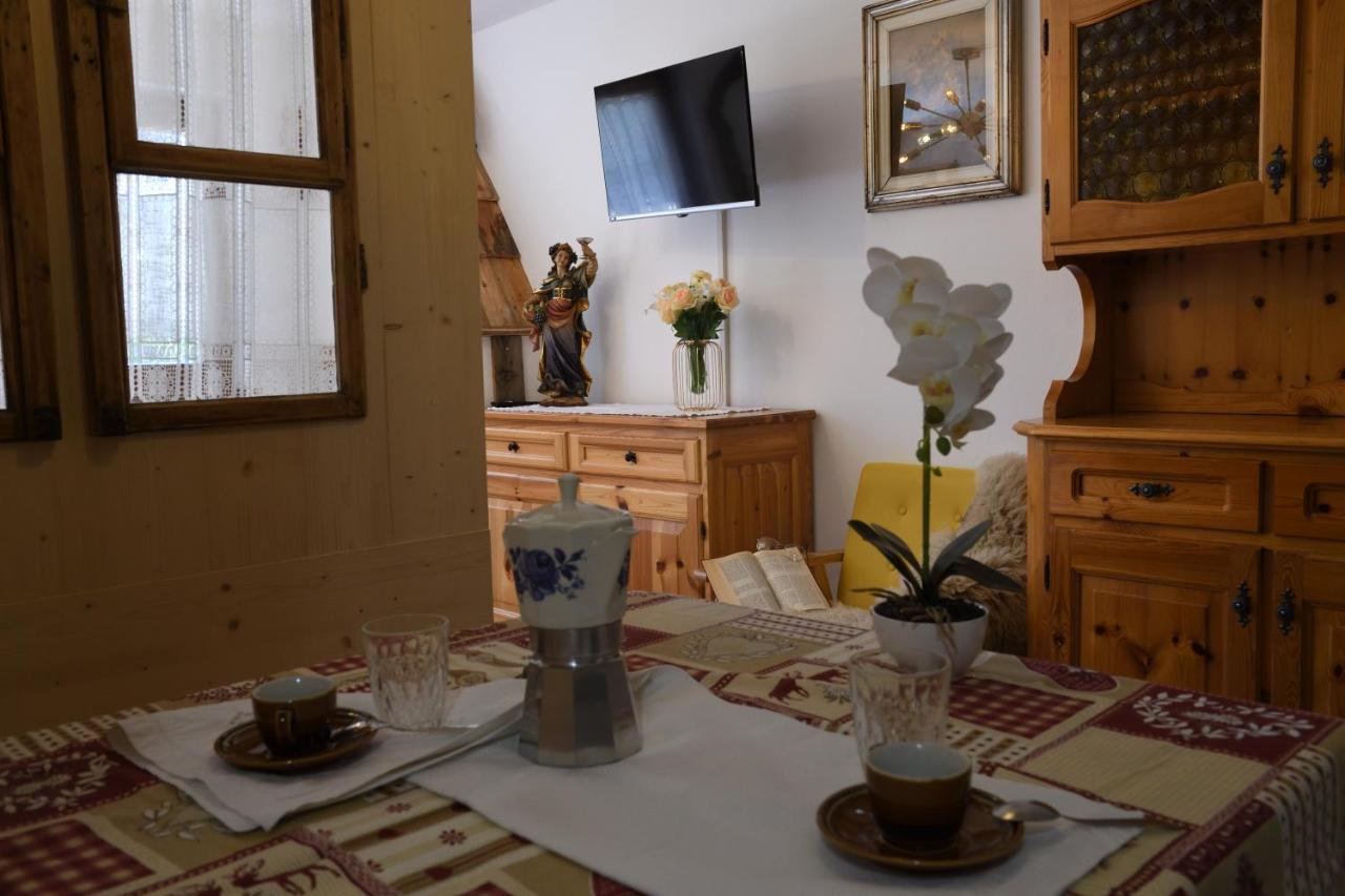 La Picola Cesa De Sen Nicolo Apartment Mazzin Luaran gambar