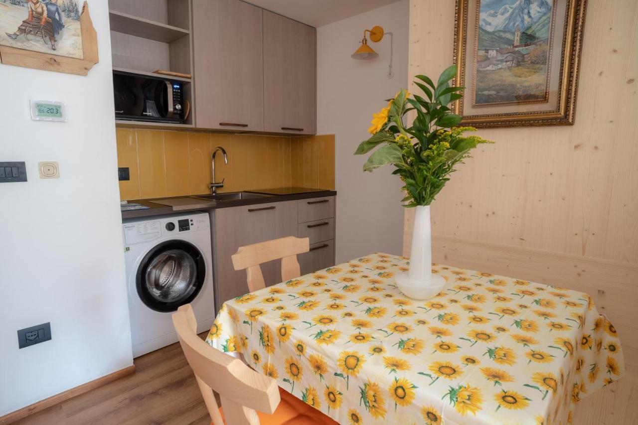 La Picola Cesa De Sen Nicolo Apartment Mazzin Luaran gambar
